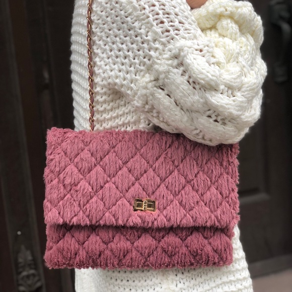 🆕Cecelia Taupe Teddy Faux Fur Handbag - Picture 8 of 8